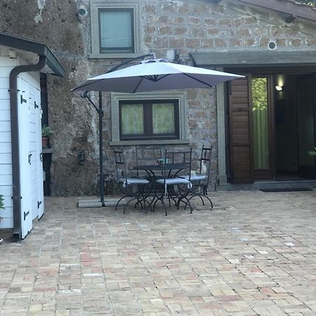 Casetta Santa Fortunata Guest House Sutri Buitenkant foto